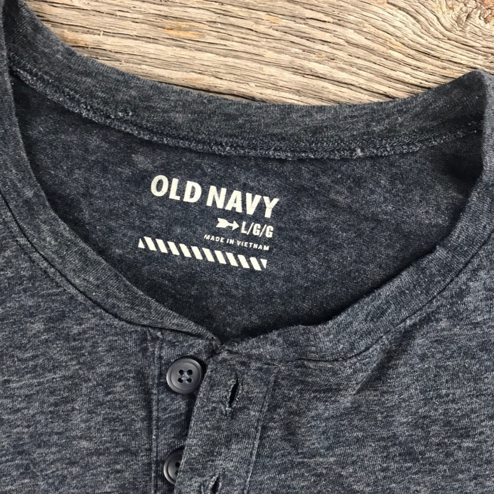 Old Navy Boy’s Blue Henley Size Large - Picture 3 of 6